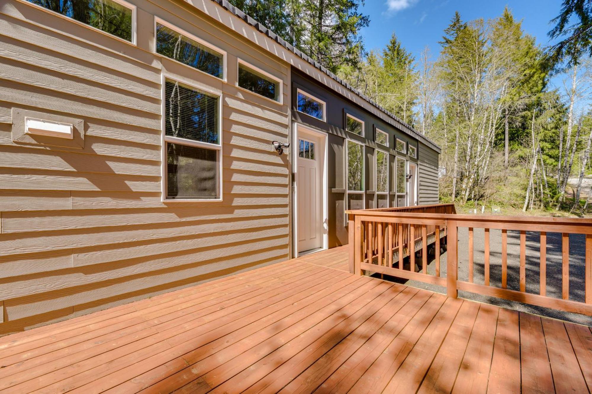 Hoodsport Vacation Rental With Private Lake Access! Bagian luar foto